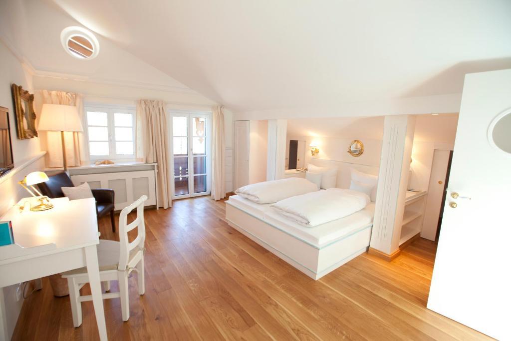 Landhaus Marinella Hotel Garni Bad Wiessee Kamer foto